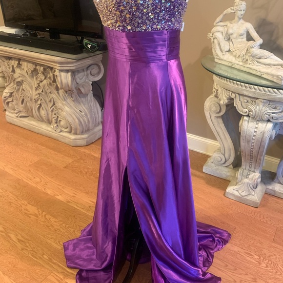Tiffany prom dress - Picture 6 of 6